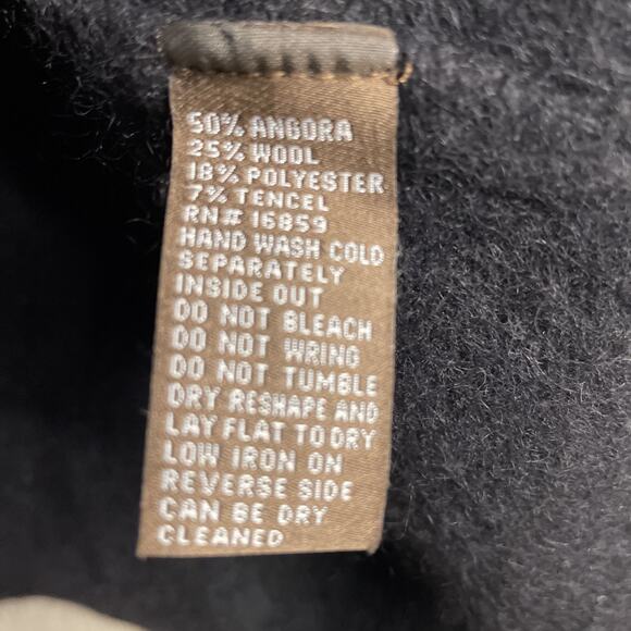 J Mclaughlin Black Angora & Wool Blend Sweater - Shoulder Button Detail - Sz Med - Picture 4 of 6